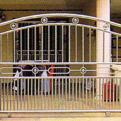 SS 135 Stainless Steel '304' Main Gate