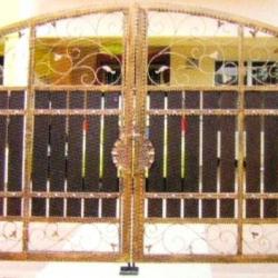 Wrought Iron Main Gate 090