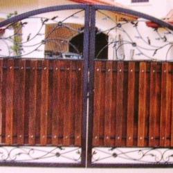 Wrought Iron Main Gate 101