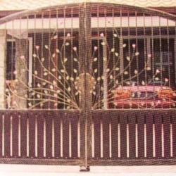 Wrought Iron Main Gate 121