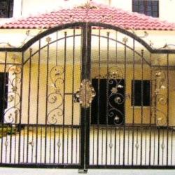 Wrought Iron Main Gate 202